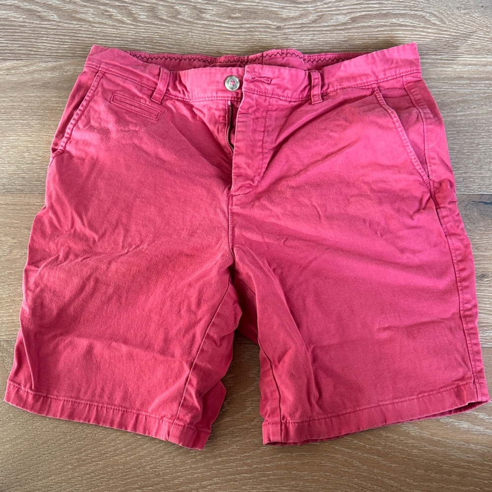 johnnie-O Red Fabric Detail